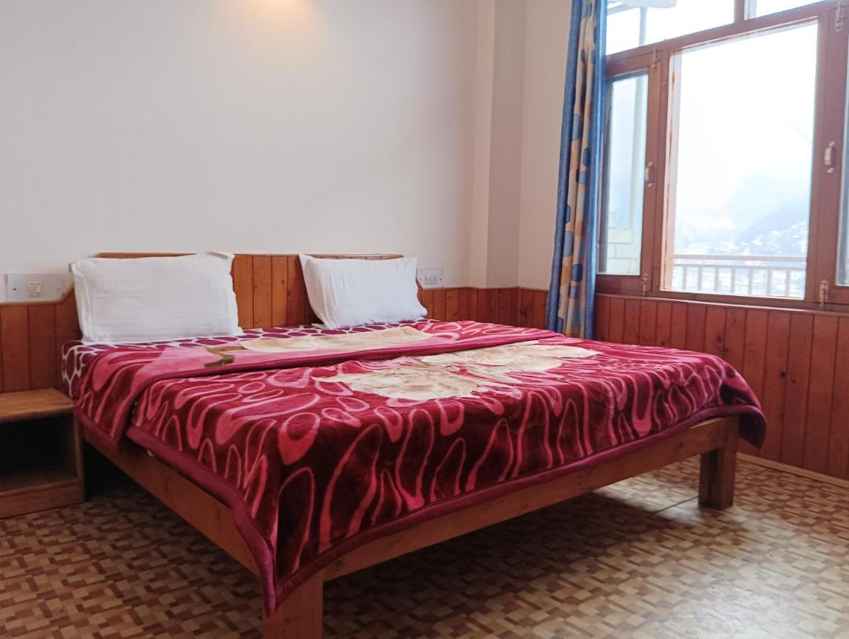 מנאלי Roop Mountain Homestay מראה חיצוני תמונה