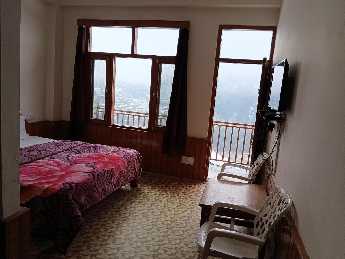 מנאלי Roop Mountain Homestay מראה חיצוני תמונה